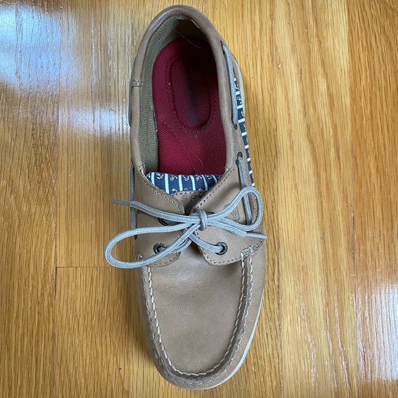 Sperry Boat Shoes - Picture 2 of 4
